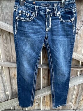 Miss Me Signature Jeans Size 29 Dark Wash Bling Stitch Bootcut
